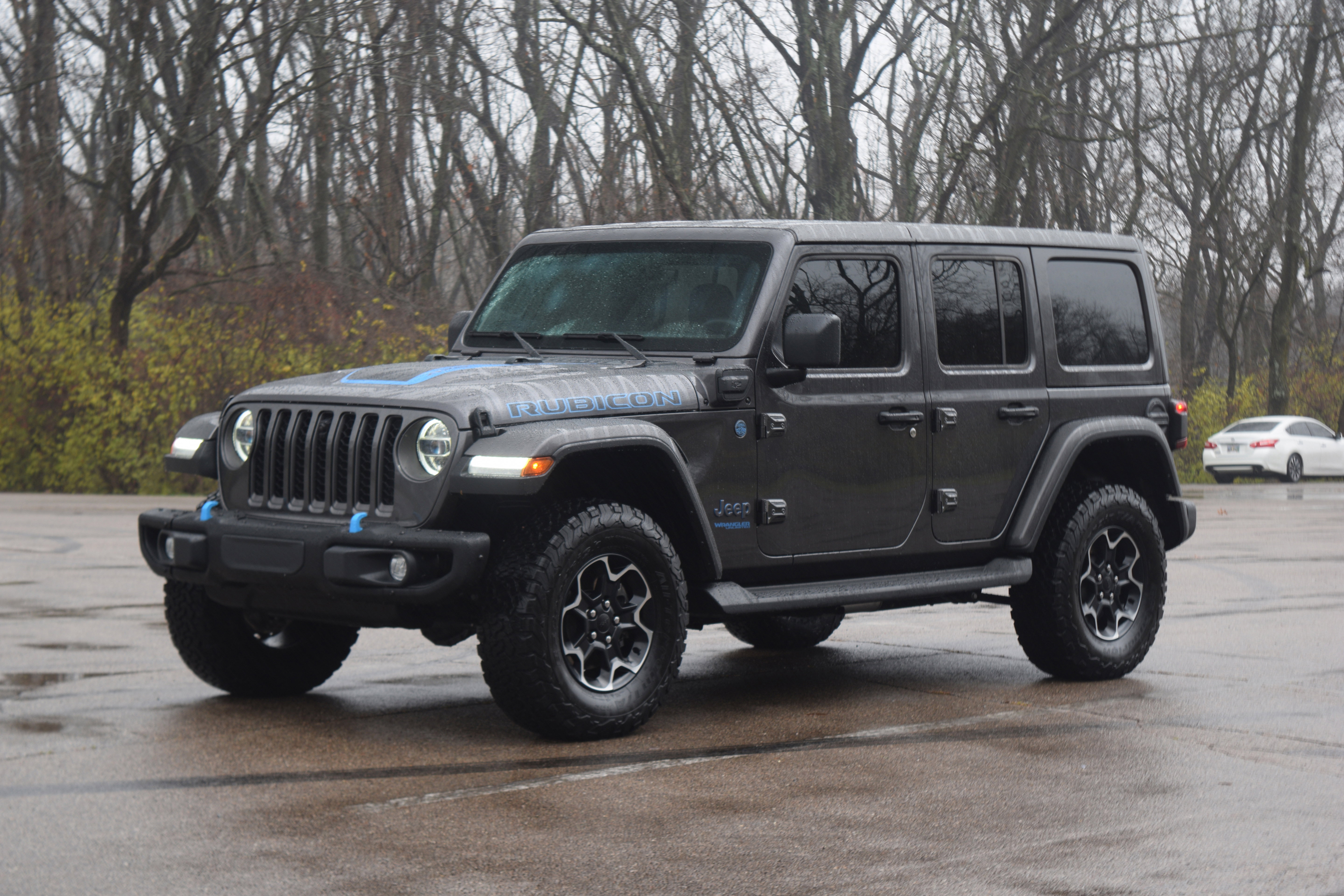 Used 2022 Jeep Wrangler Unlimited Rubicon 4xe w/ Steel Bumper Group image 22