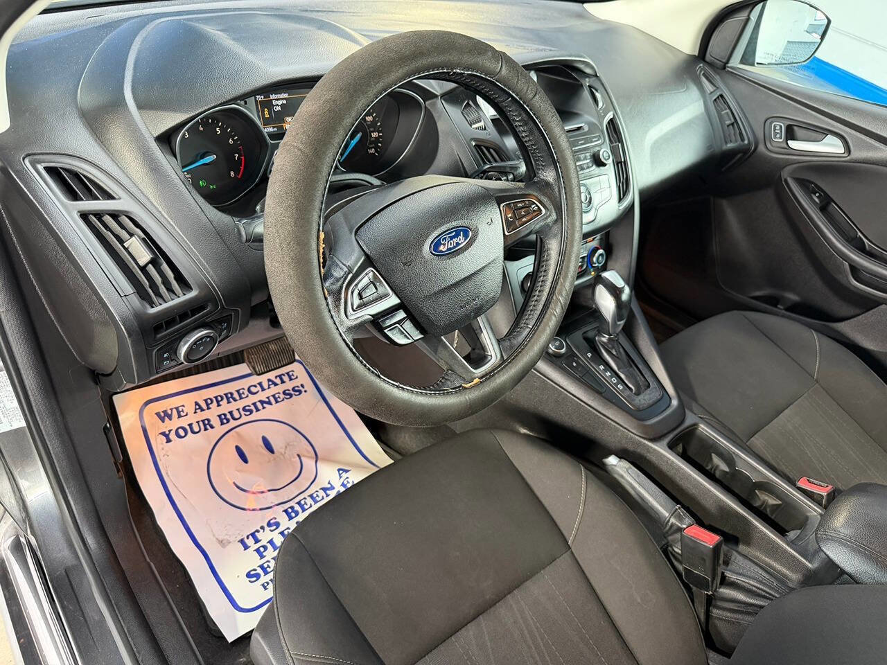 Used 2015 Ford Focus SE w/ SE Sport Package FWD image 25