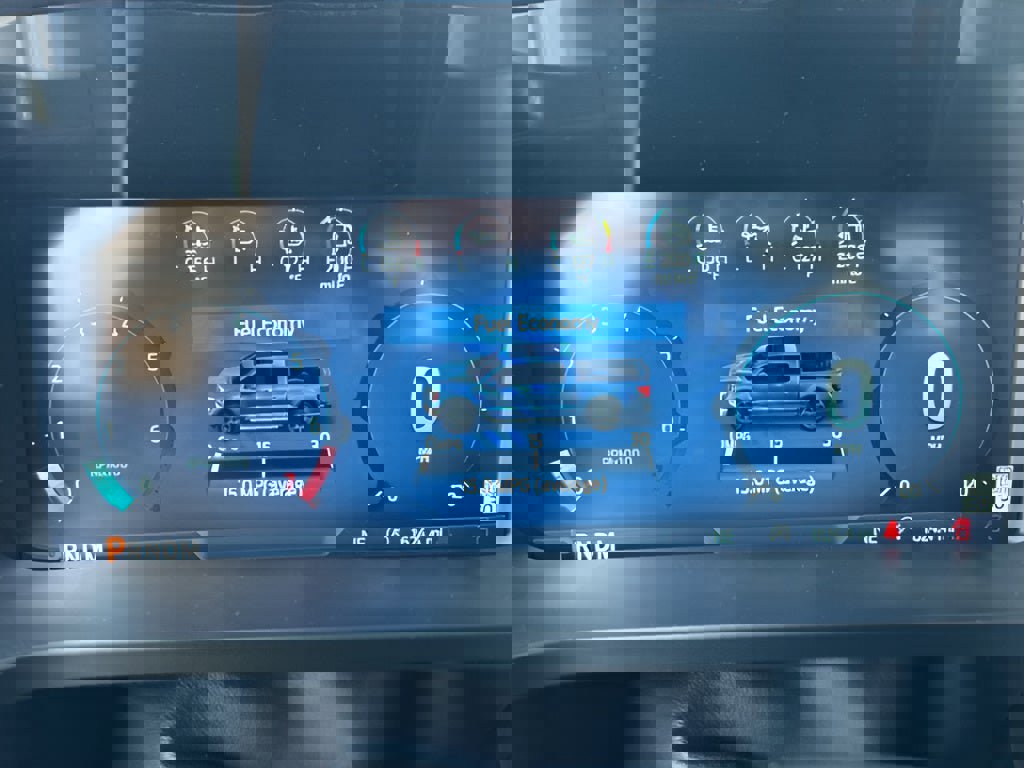 Used 2025 Ford F150 Lariat w/ Equipment Group 502A High image 13