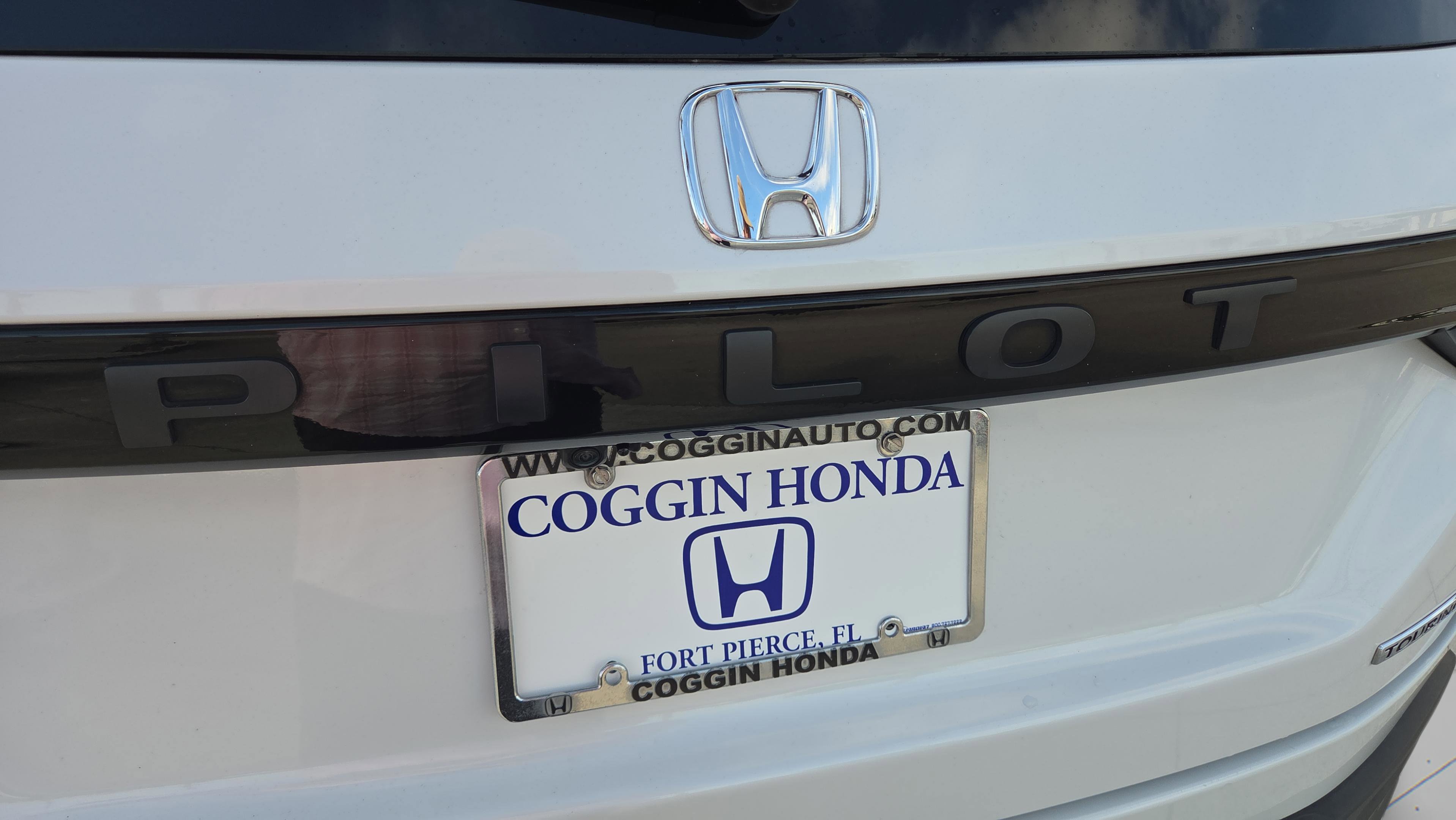 Used 2023 Honda Pilot Touring image 15