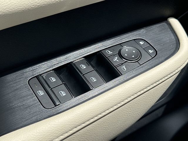 New 2025 Nissan Armada Platinum Reserve image 17