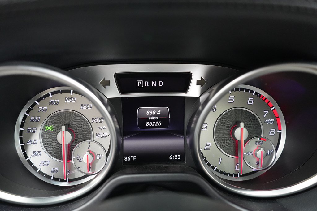Used 2016 Mercedes-Benz SL 550 w/ Driver Assistance Package image 42