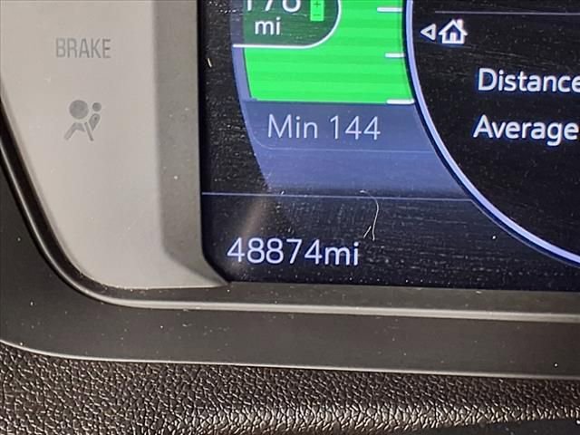 Used 2022 Chevrolet Bolt LT w/ Infotainment Package FWD image 29