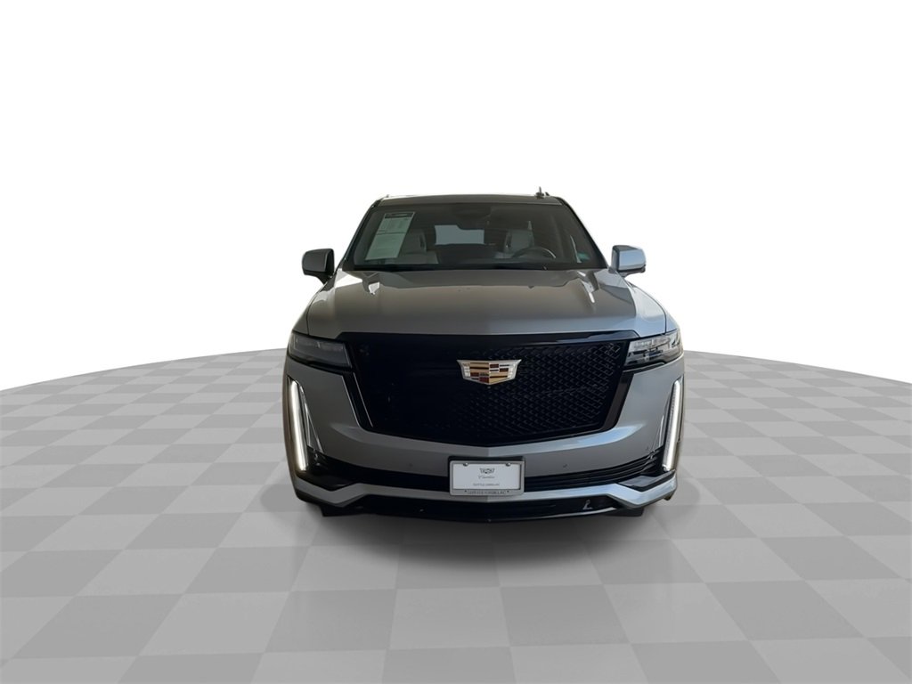 Certified 2024 Cadillac Escalade Sport Platinum w/ Heavy-Duty Trailer Package image 3