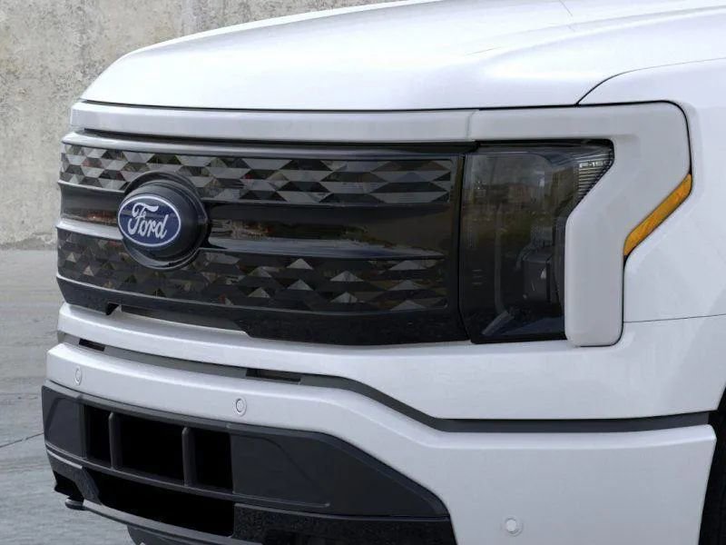 New 2025 Ford F150 Lightning Platinum image 17