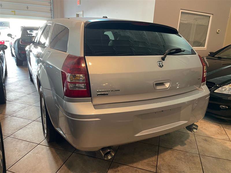 Used 2005 Dodge Magnum R/T w/ Convenience Group II image 26