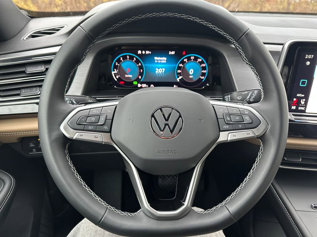 New 2026 Volkswagen Atlas Cross Sport SE image 7