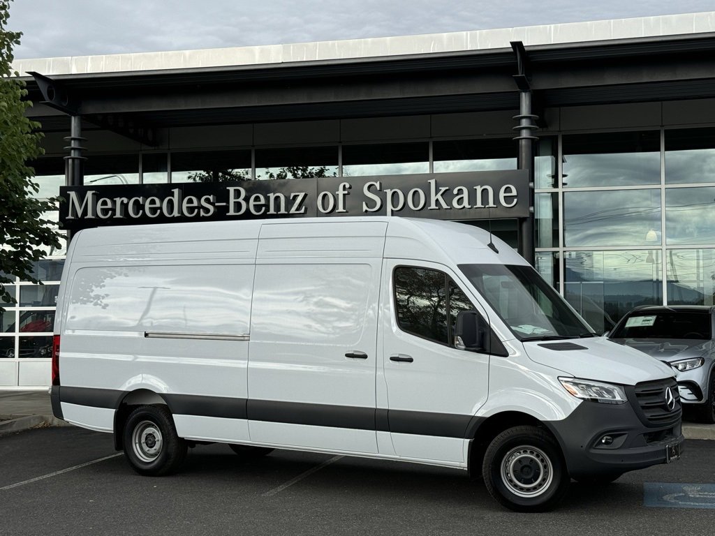 Used 2024 Mercedes-Benz Sprinter 3500 image 1