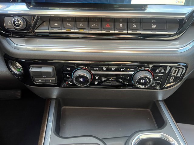 Certified 2022 Chevrolet Silverado 1500 High Country w/ Technology Package image 23