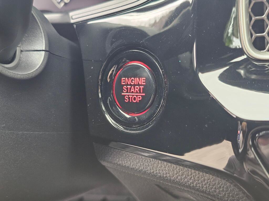 Used 2023 Honda Civic Sport image 28