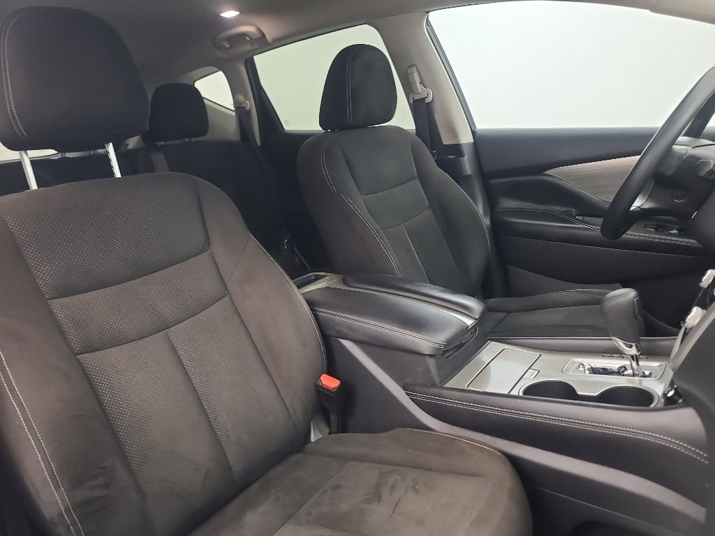 Used 2015 Nissan Murano S w/ Navigation Package AWD/4WD image 15