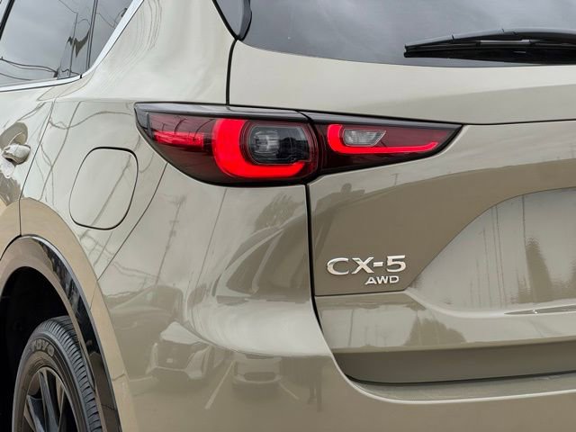 Used 2024 MAZDA CX-5 Carbon Edition image 8