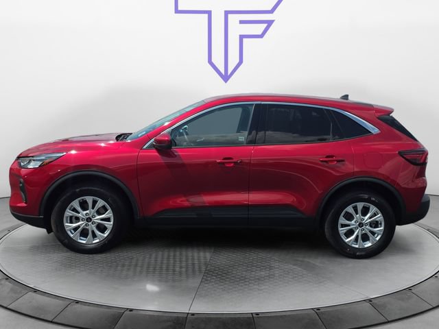 Certified 2023 Ford Escape Active w/ Tech Pack #2 AWD/4WD image 3