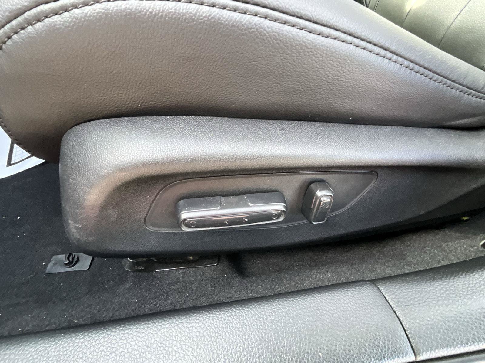 Used 2024 Acura Integra FWD image 14