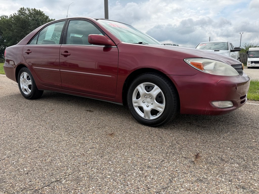Used 2003 Toyota Camry XLE w/ Gold Pkg
