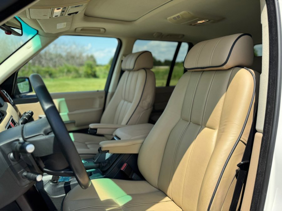 Used 2004 Land Rover Range Rover HSE AWD/4WD image 22