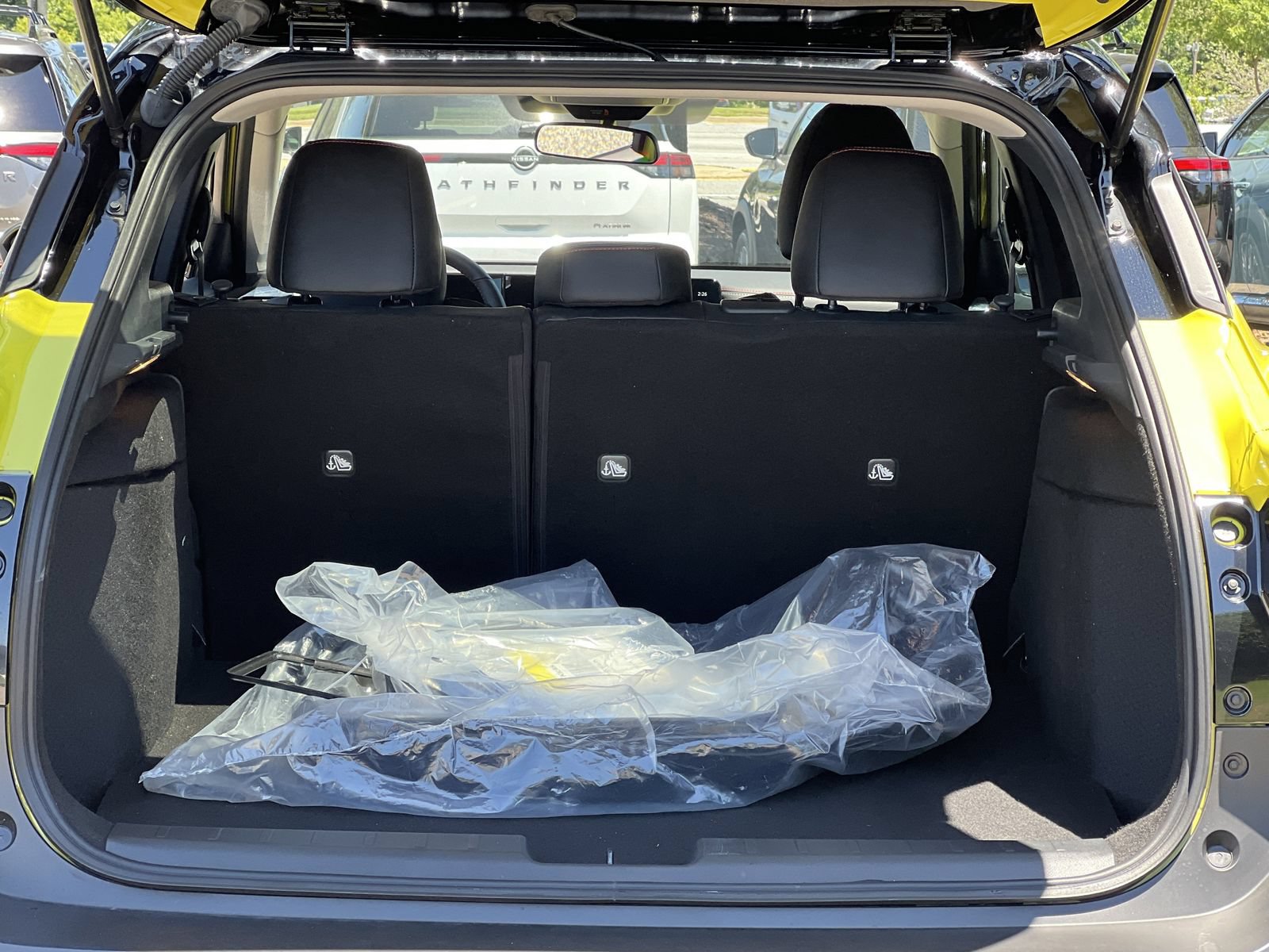 Certified 2025 Nissan Kicks SR AWD/4WD image 20