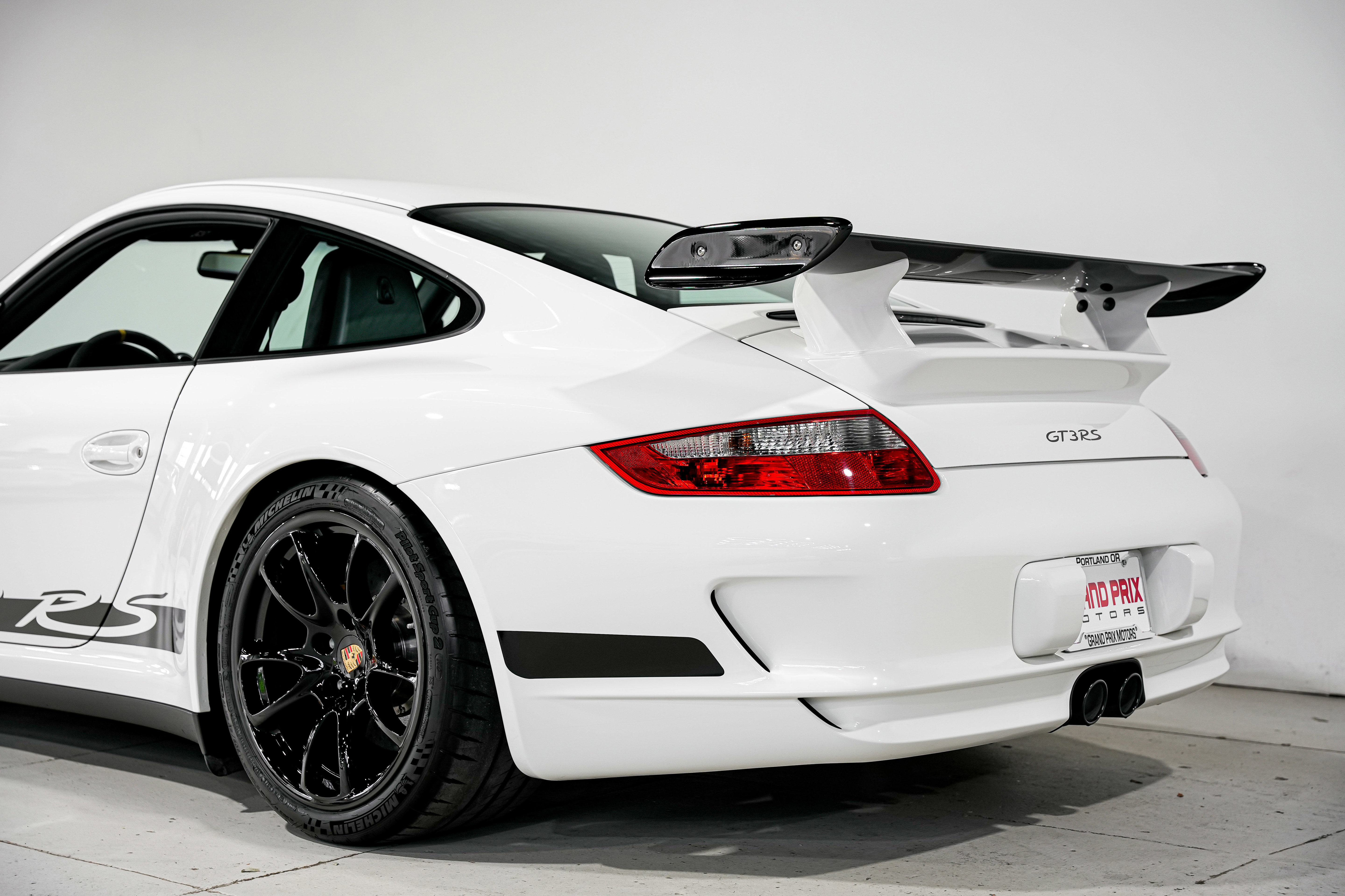 Used 2008 Porsche 911 GT3 RS image 37