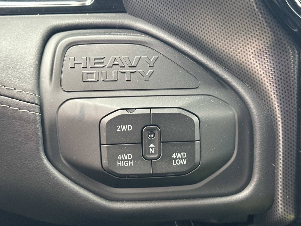 New 2026 RAM 3500 Limited AWD/4WD image 24