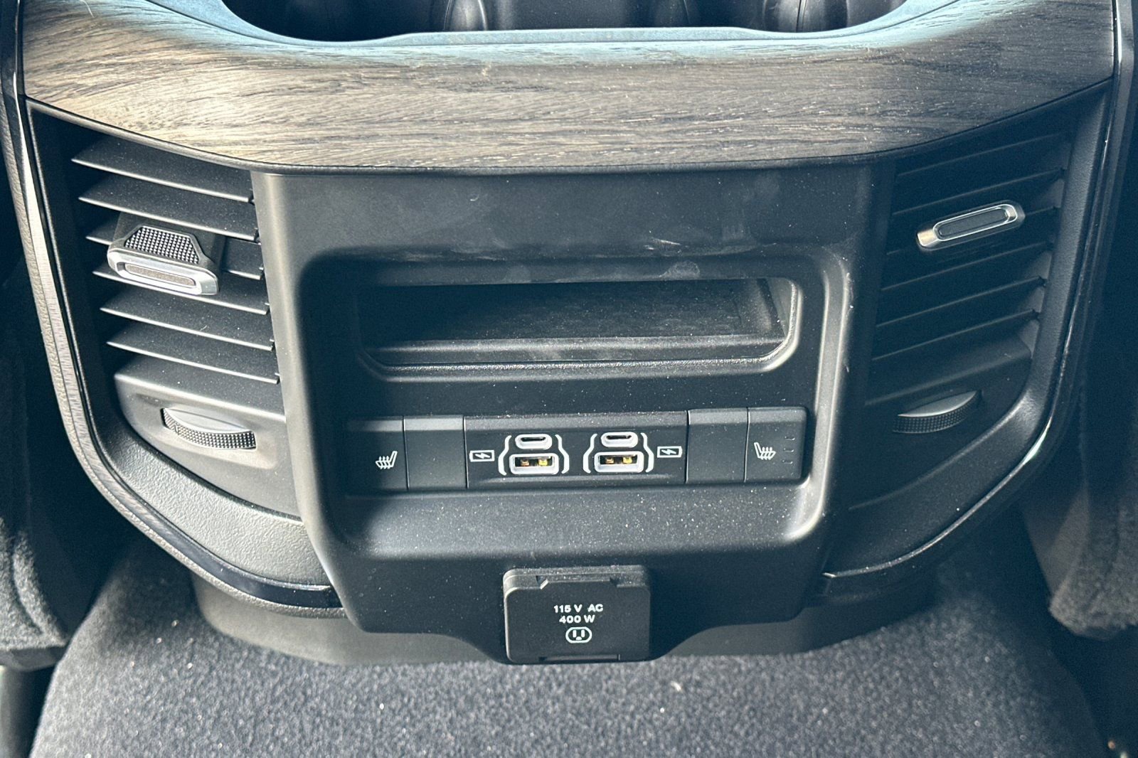 Used 2025 RAM 3500 Limited image 15