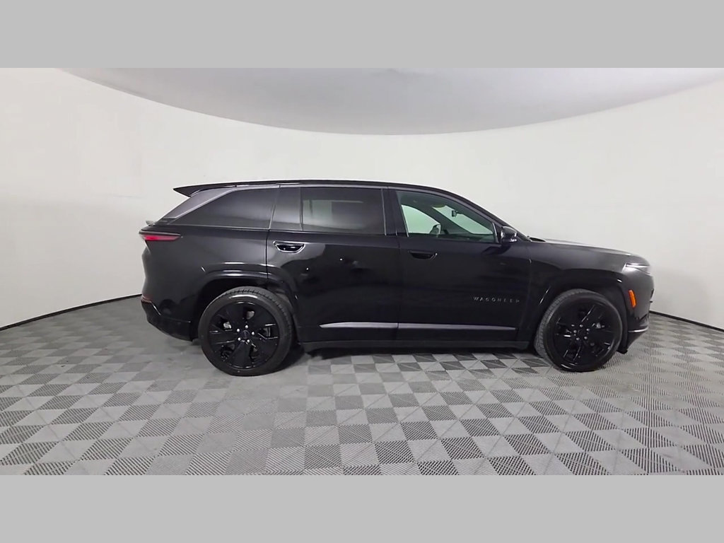Used 2025 Jeep Wagoneer S Launch Edition AWD/4WD image 4