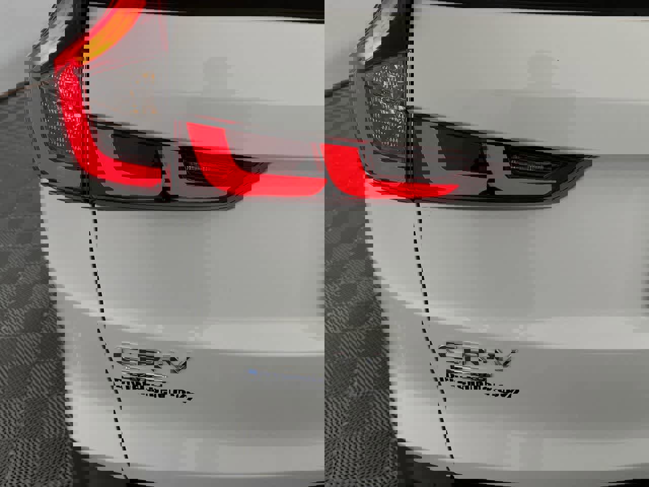 Used 2025 Honda CR-V Sport image 11