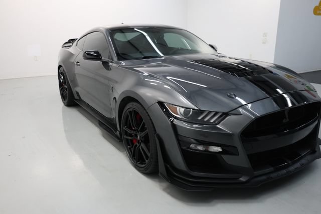 Used 2020 Ford Mustang Shelby GT500 w/ Technology Package RWD image 60