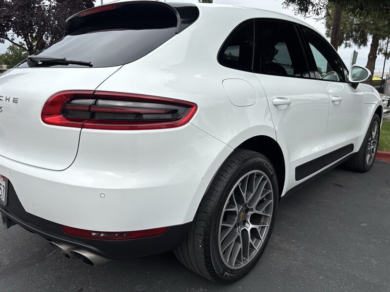 Used 2016 Porsche Macan S AWD/4WD image 12