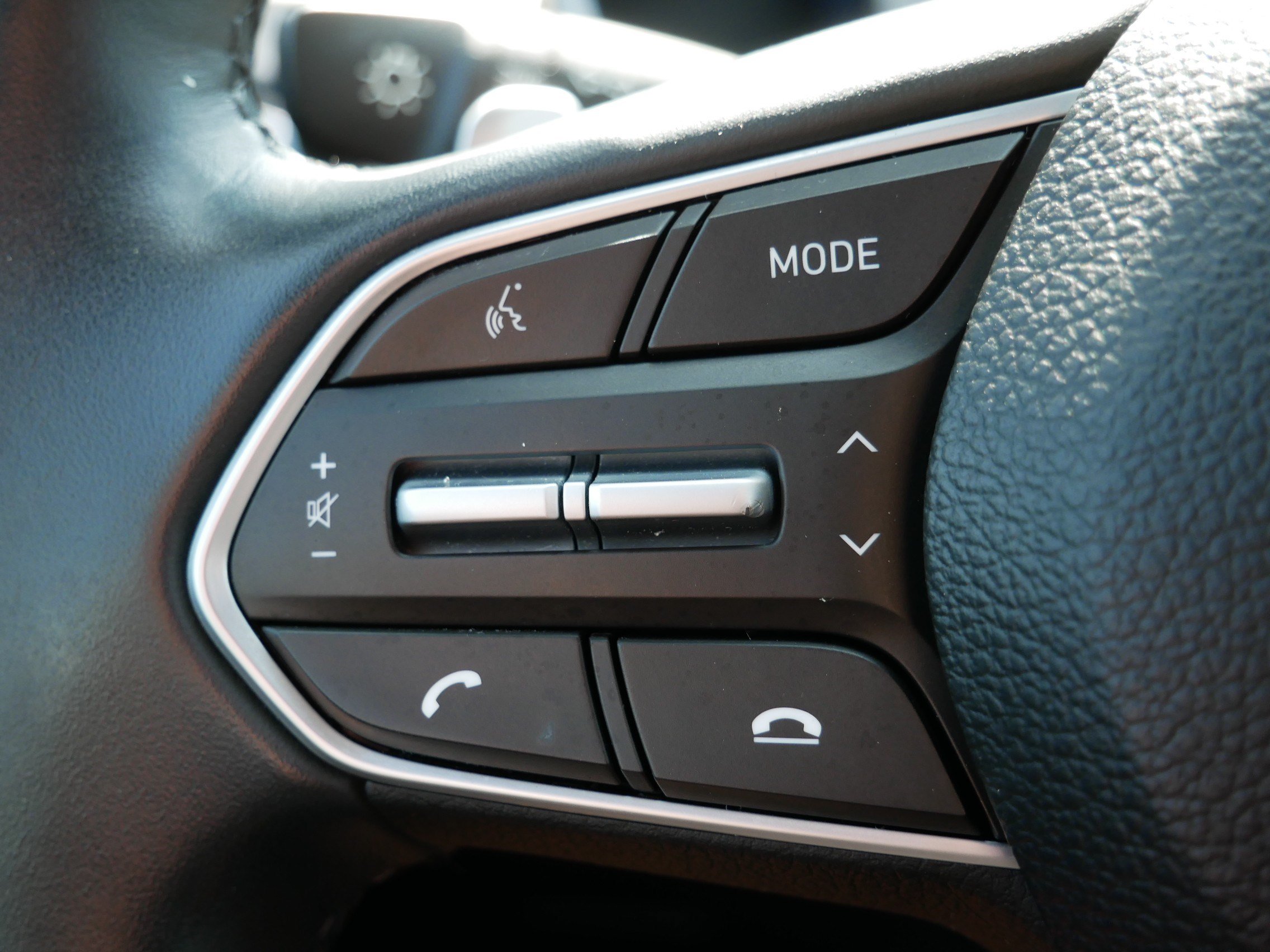 Certified 2023 Hyundai Santa Fe Limited AWD/4WD image 27