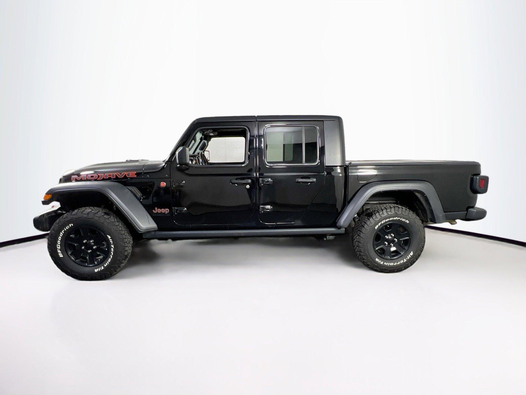 Used 2022 Jeep Gladiator Mojave w/ Cold Weather Group image 8