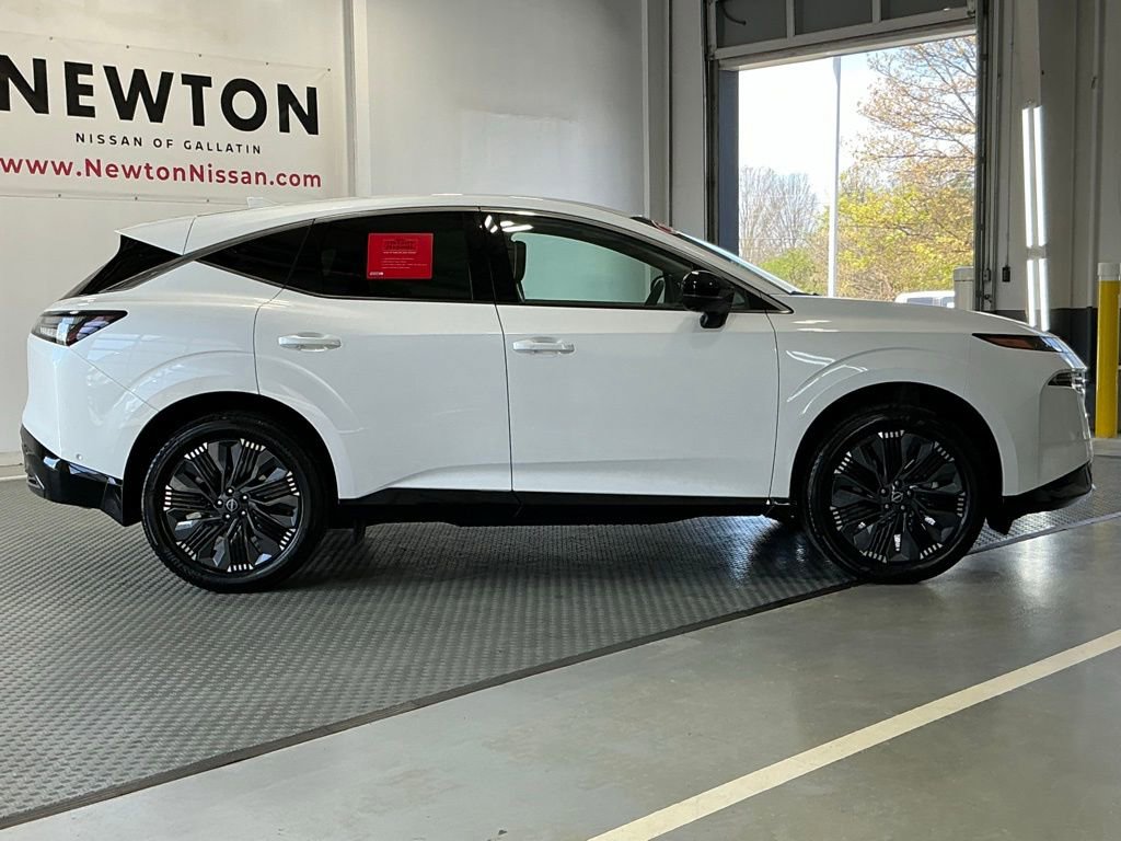 Used 2025 Nissan Murano Platinum image 30