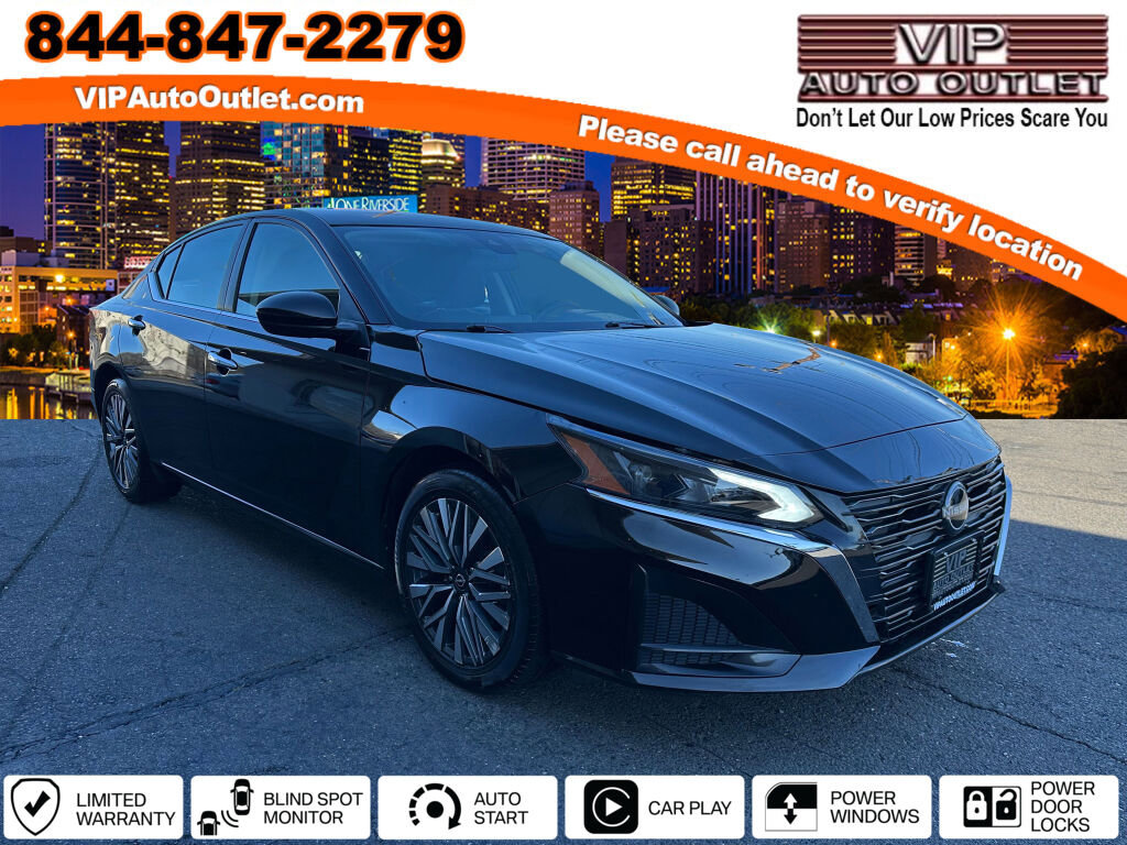 Used 2023 Nissan Sentra SR w/ SR Premium Package image 1