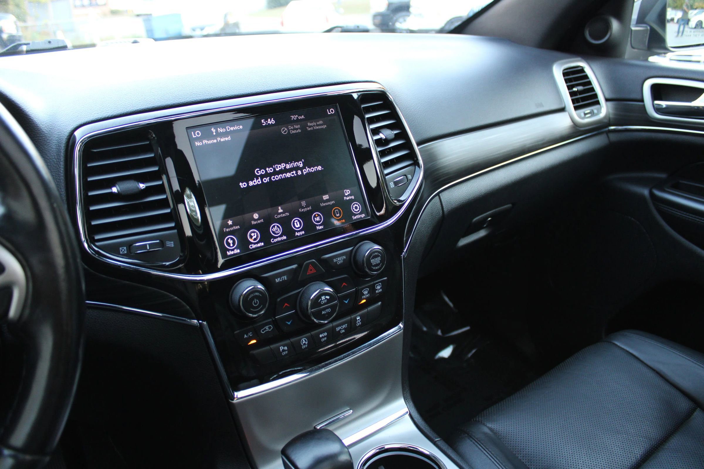 Used 2021 Jeep Grand Cherokee Limited w/ Luxury Group II image 10