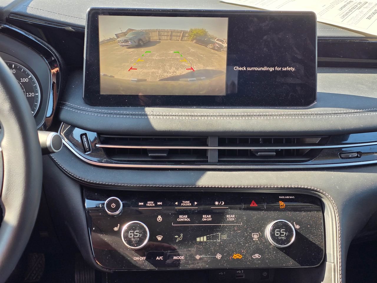 Used 2023 INFINITI QX60 Pure image 18