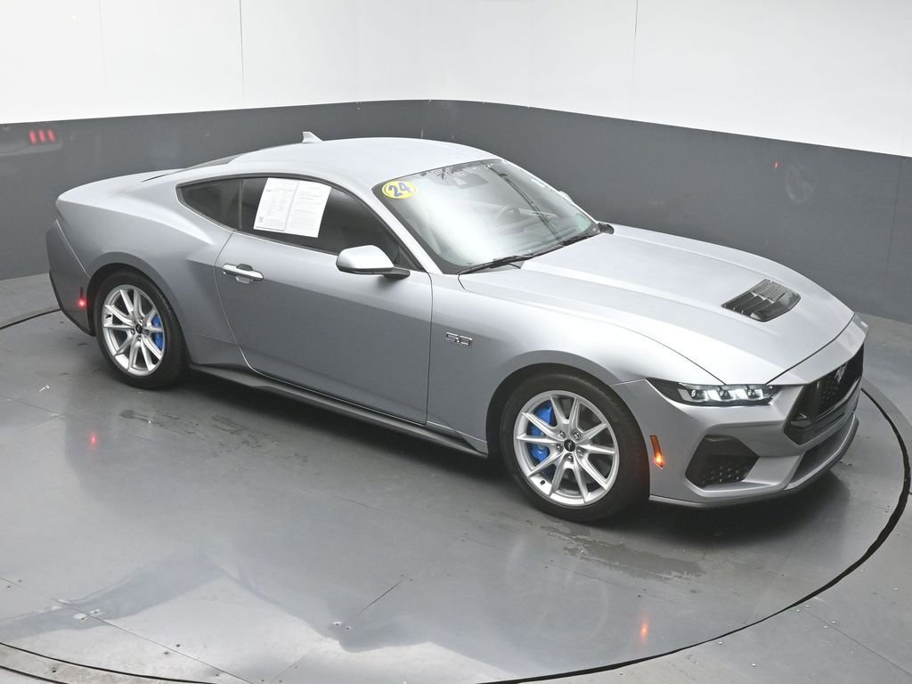 Used 2024 Ford Mustang GT Premium image 37