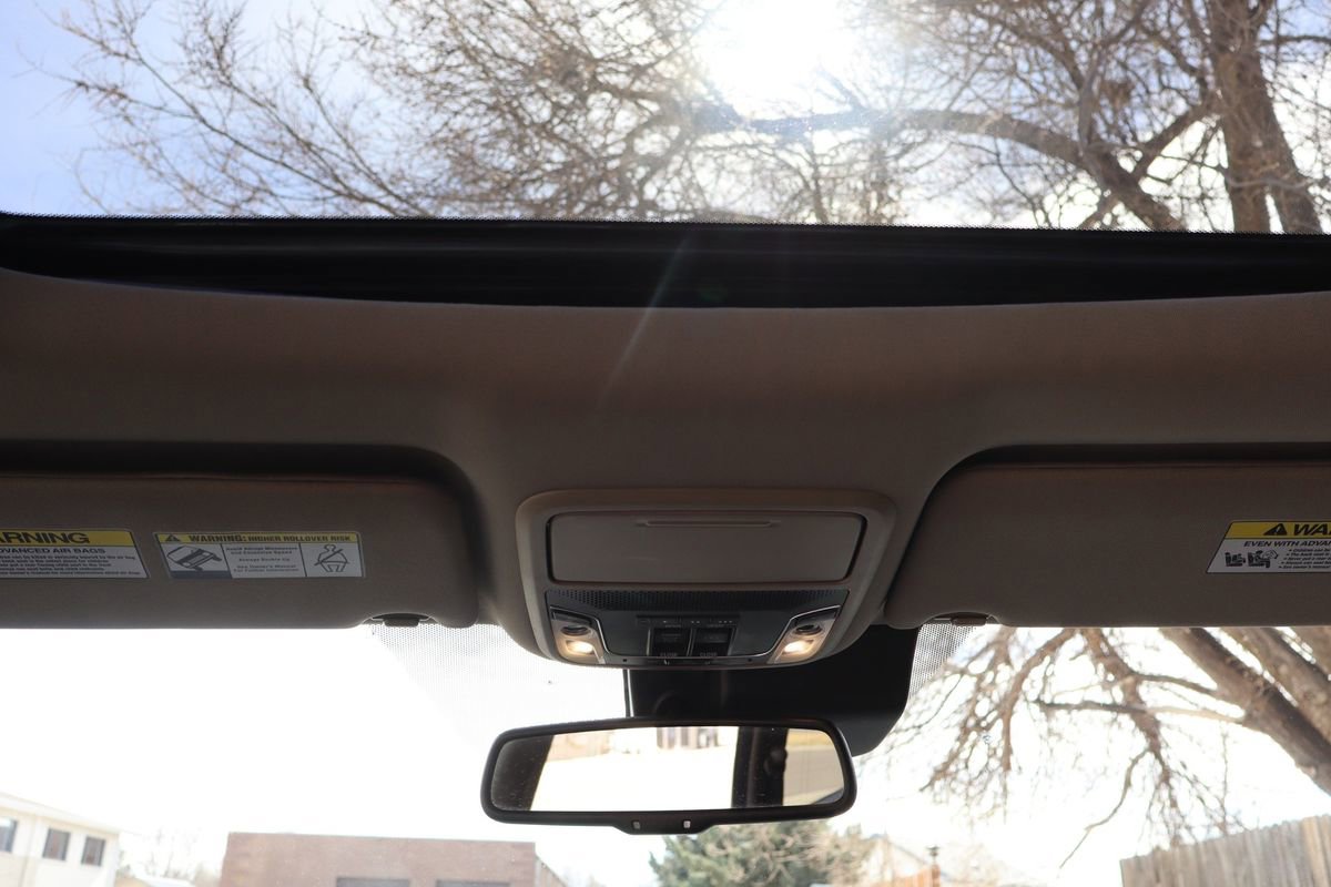 Used 2016 Honda Pilot Elite image 30