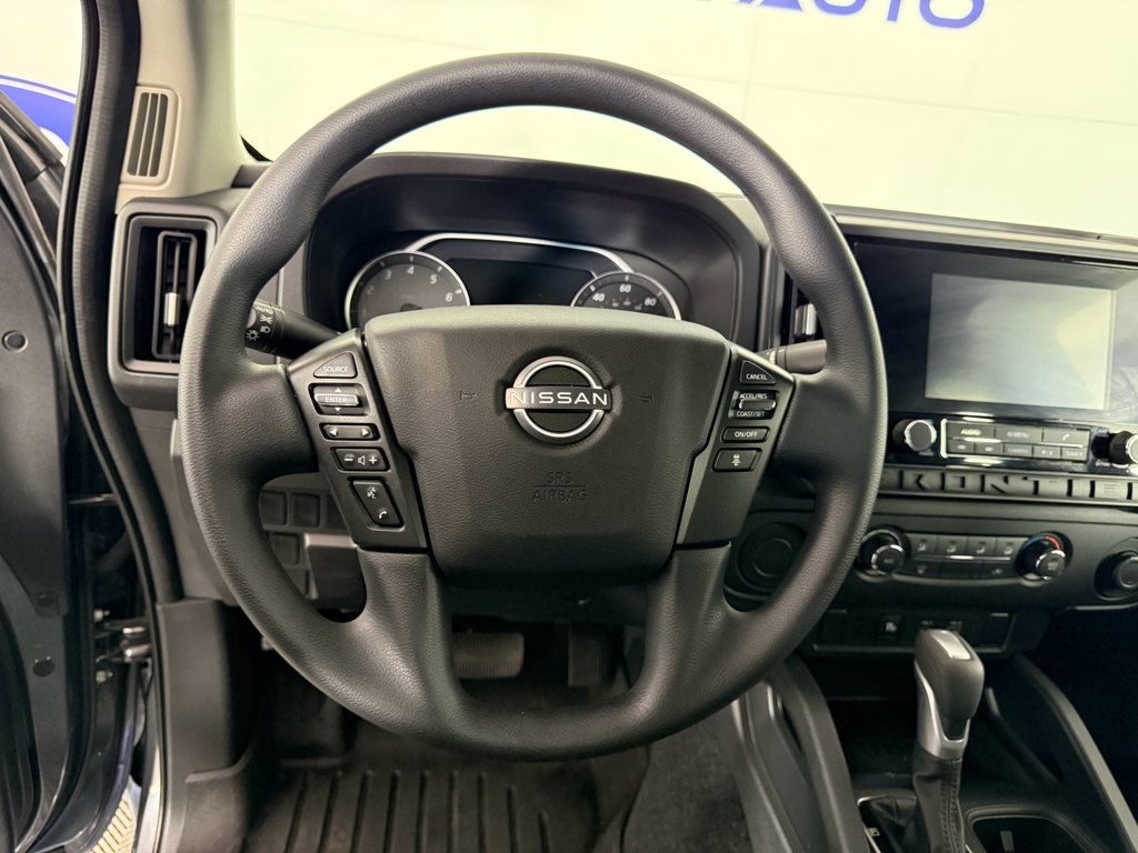 Used 2025 Nissan Frontier S image 21