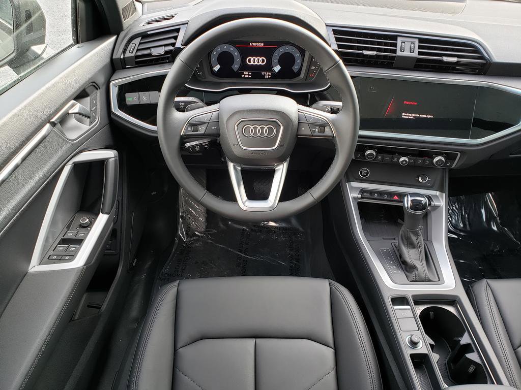 New 2025 Audi Q3 2.0T Premium image 10