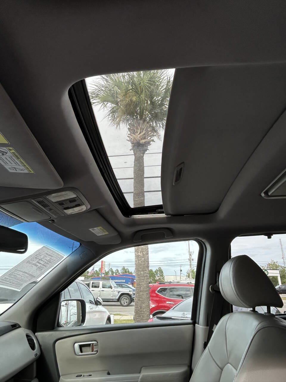 Used 2015 Honda Pilot Touring image 15