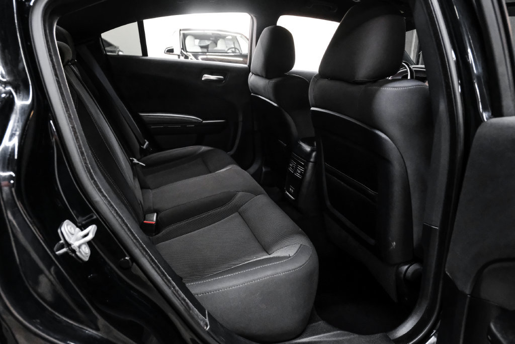 Used 2019 Dodge Charger SXT w/ Blacktop Package AWD/4WD image 48