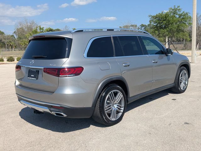 Used 2022 Mercedes-Benz GLS 450 4MATIC image 4