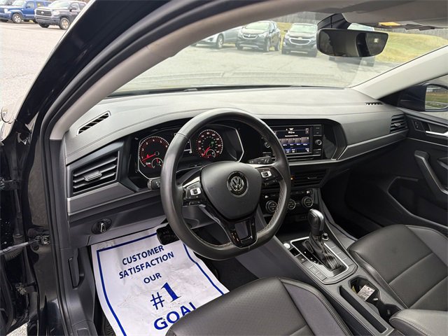 Used 2021 Volkswagen Jetta SE image 10