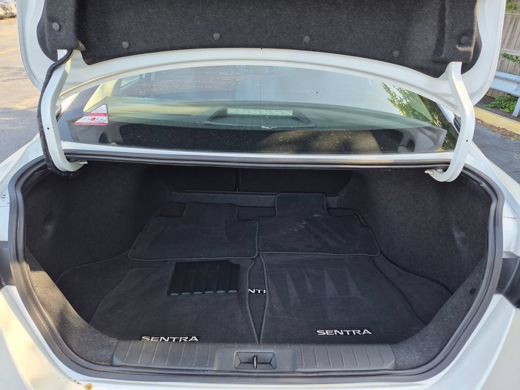 Used 2023 Nissan Sentra SV FWD image 23