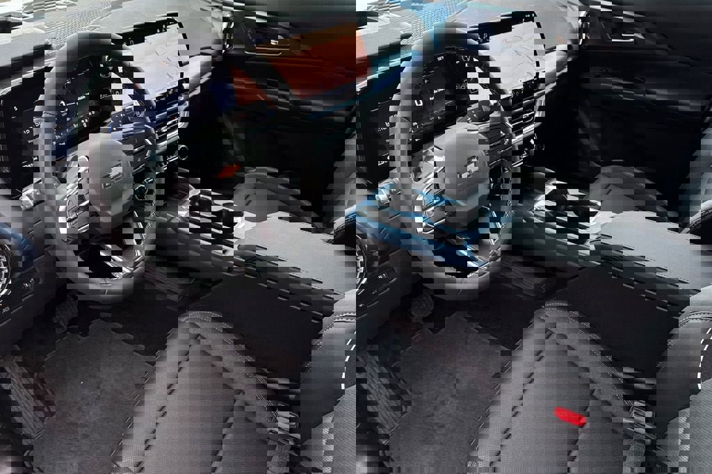 New 2026 Chevrolet Equinox EV LT image 10