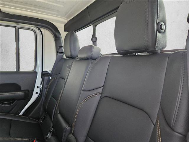 New 2026 Jeep Gladiator Sport image 13