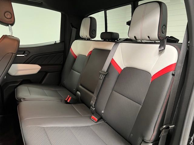 Used 2024 GMC Canyon AT4X AWD/4WD image 44