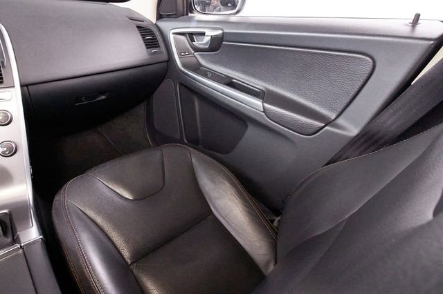 Used 2013 Volvo XC60 T6 image 7