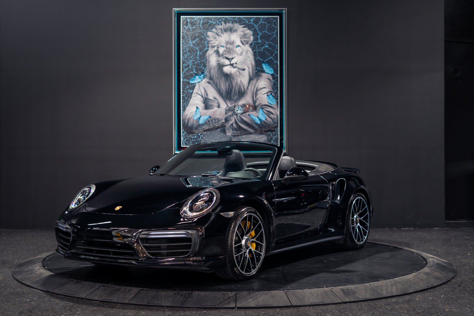 Used 2017 Porsche 911 Turbo S AWD/4WD image 1