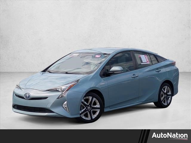 Used 2016 Toyota Prius Four Touring image 1