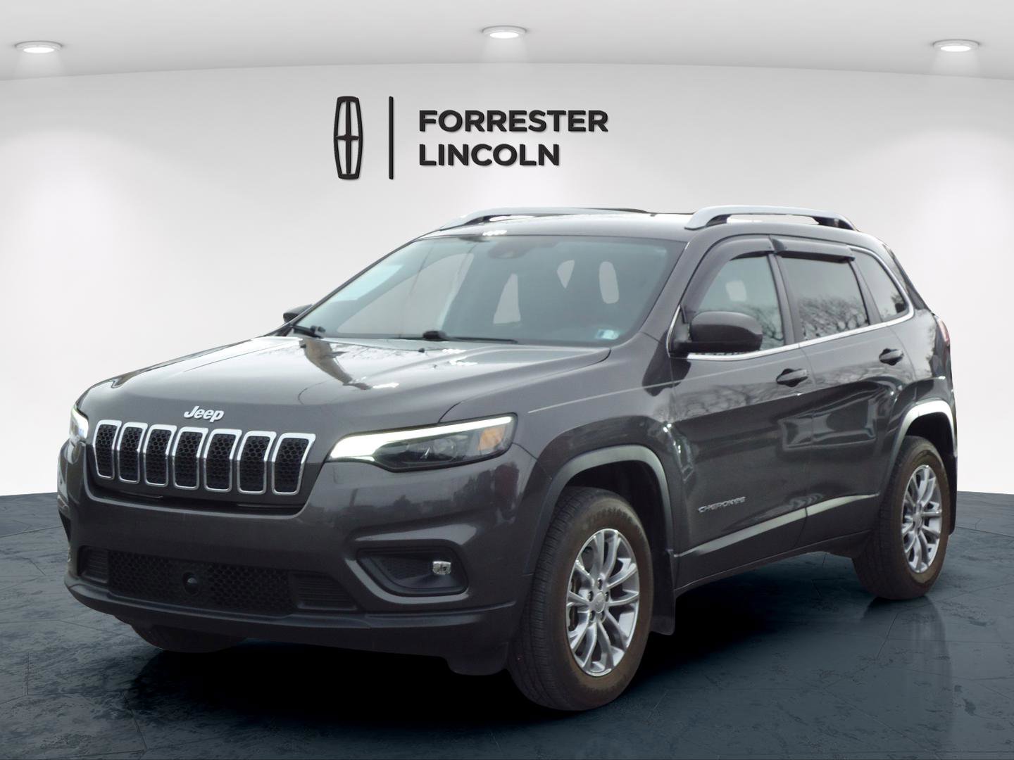 Used 2021 Jeep Cherokee Latitude Lux w/ Comfort/Convenience Group image 7